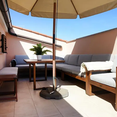 Sunset View Apartment *